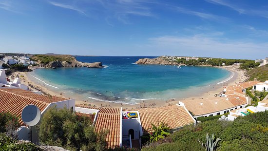 Playa Arenal d'en Castell, Es Mercadal