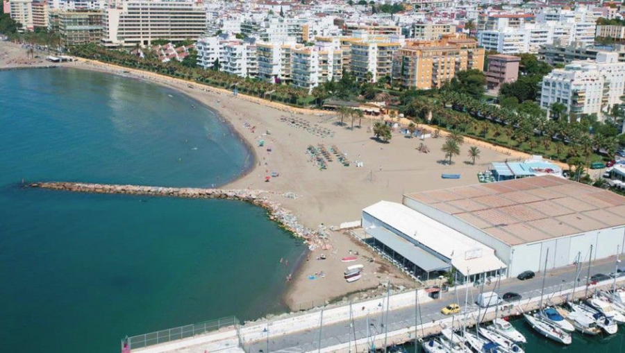 Playa La Bajadilla, Marbella