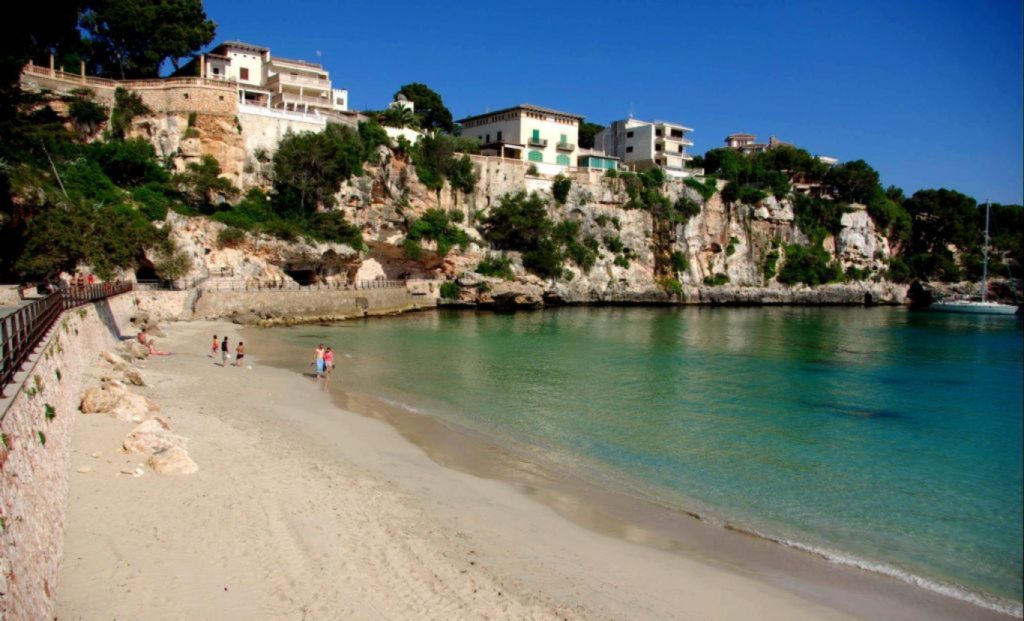 Playa El Cristo, Estepona